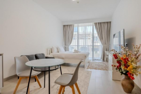 Modern and Cozy Studio in JVC I Luma Building